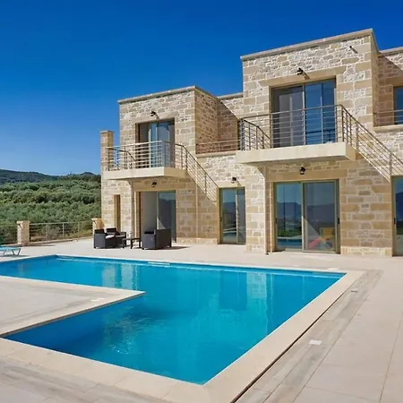 Bangalows Stylianos Villa *