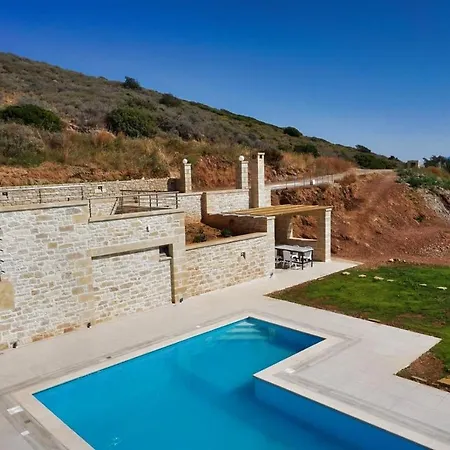 Villa Bangalows Stylianos *